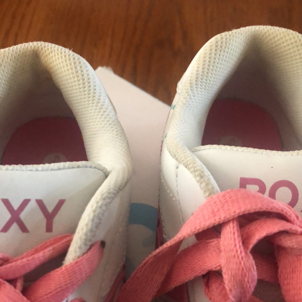 Roxy Laguna Jackie Sneakers - Picture 5 of 12